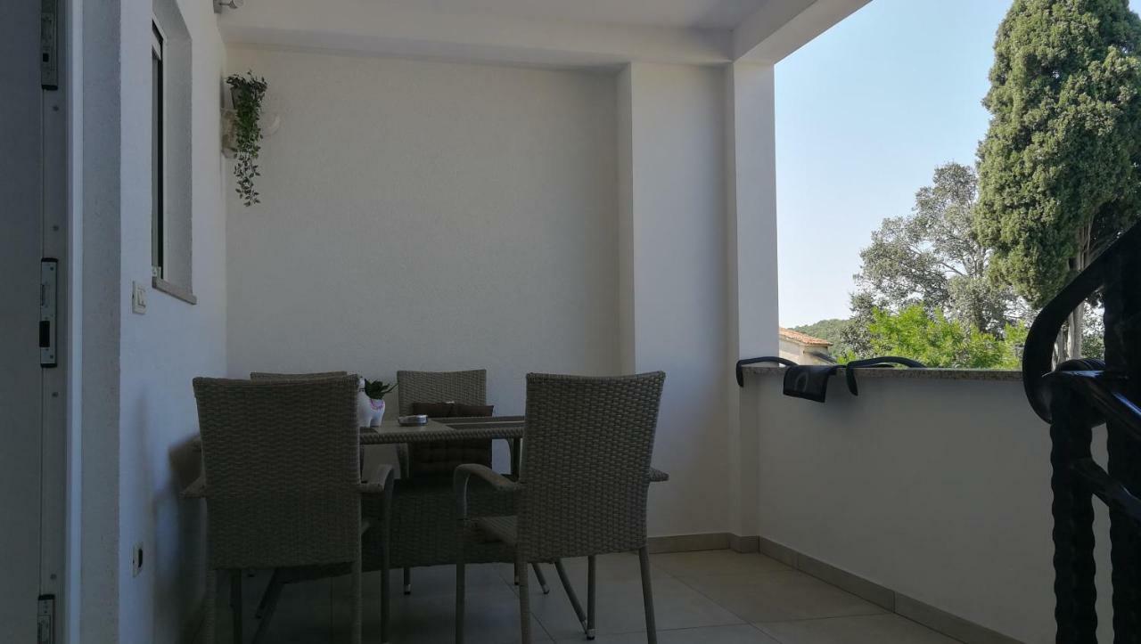 App Roko Apartment Porec Exterior photo